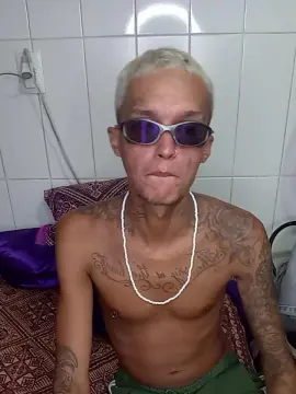 Cam4 Live Sex Cam of Juninho_cria