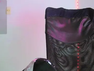 Cam4 Live Sex of Skyfall9875