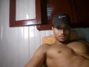 Cam4 Watch Live Sex Cams of Tomtresor