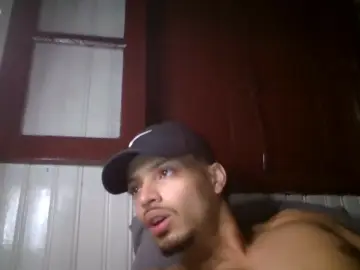 Cam4 Adult Webcam of Tomtresor