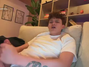 Cam4 Best live sex cam show of _camiloandres