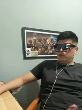 Cam4 Live Sex Cam of Lukas23hp