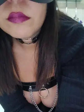 Adelaide986 from cam4