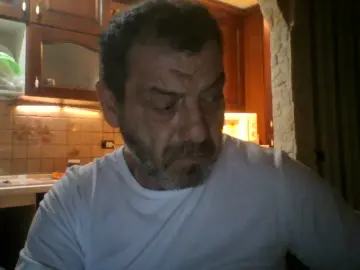 Fausto45aa from cam4