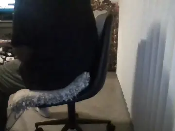 Cam4 Adult Webcam of Silkworm_Piper