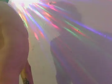 Cam4 Live Porn of THESHU77