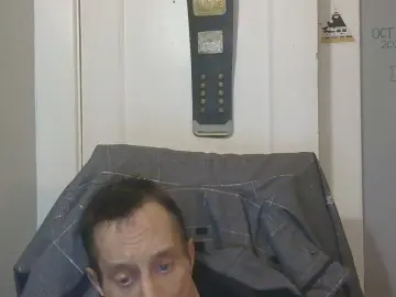 Cam4 Adult Video Chat of THESHU77