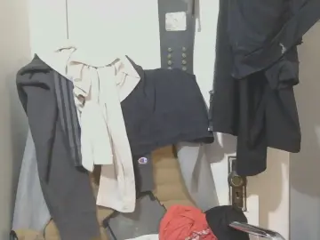 Cam4 Nude Webcam of THESHU77