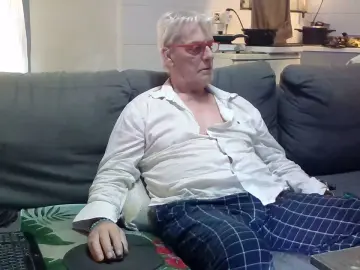 Cam4 Watch Live Sex Cams of spanje1959