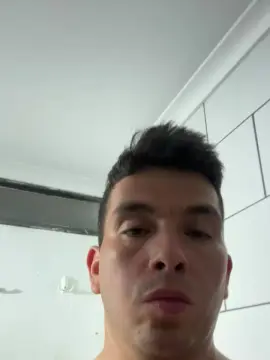 Cam4 Free Porn Cam of Gino909090