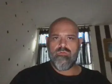 maxattack75 from cam4