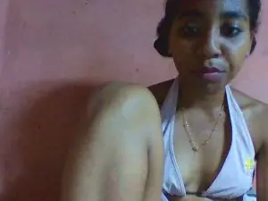 Cam4 Live Sex Cam of Samie42