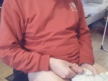 Cam4 Free Live Porn of heinz64