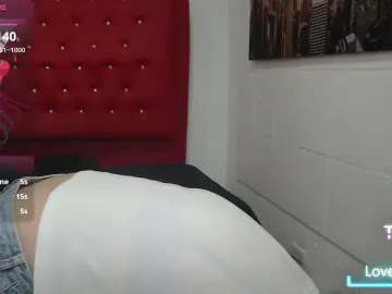 Cam4 Live Sex Cam of hills_Mia