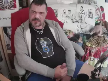 Cam4 Adult Webcam of TeddyTedesma