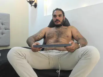 Cam4 Free Porn Cam of dhamian_wolf_