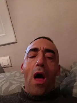 Cam4 Live Porn of comilon77