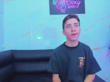 Cam4 Free Live Porn of Rain_justin