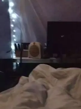 Cam4 Free Live Porn of Petitebombe34