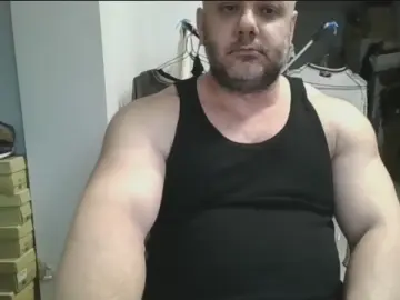 Cam4 Free Live Porn of WildJohn_X