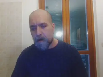 Cam4 Private Sex Chat of Mannextdoor1929