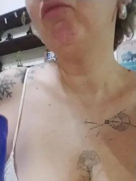 DeliciosaHelen from cam4