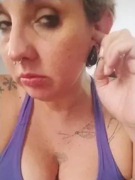 Cam4 Watch Live Sex Cams of DeliciosaHelen