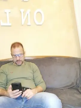 Cam4 Adult Video Chat of Piedisexy81