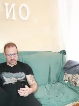 Cam4 Free Porn Cam of Piedisexy81