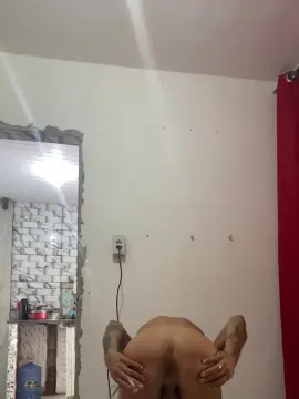 Vagabundo2050 from cam4