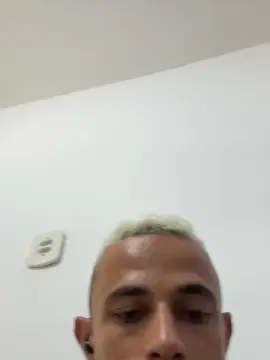 Cam4 Free Live Porn of Vagabundo2050