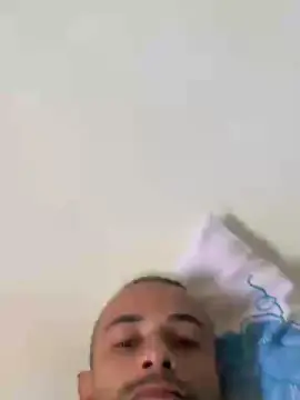 Cam4 Watch Live Sex Cams of Vagabundo2050