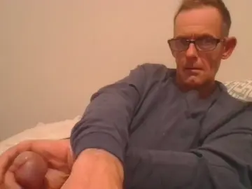 Cam4 Free Live Porn of Skeet75