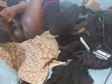 Cam4 Nude Webcam of longshadow66