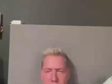 Brian080871 from cam4