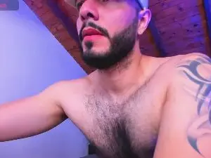 Cam4 Free Porn Cam of Tom_Bailey