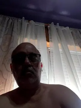 Cam4 Watch Live Sex Cams of dani902