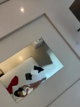 Cam4 Free Live Porn of Loiradevassa