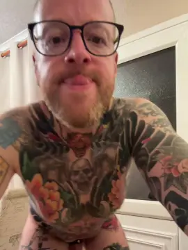 Cam4 Live Sex Cam of tatzlad