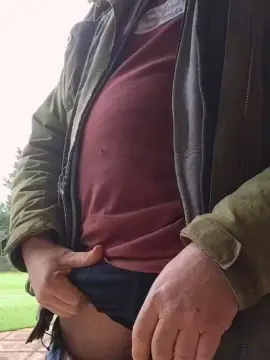 Cam4 Free Live Porn of wildcoppia74