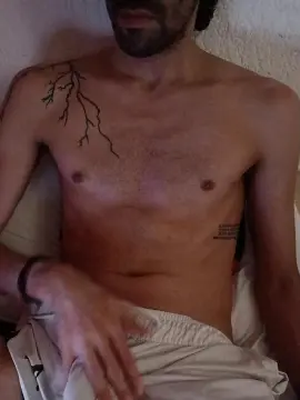 Cam4 Live Sex of JOHNERIK_95