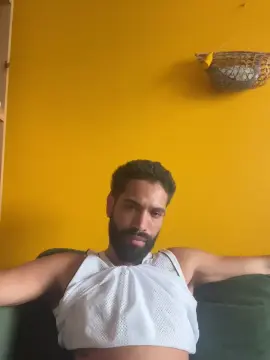 Cam4 Free Live Porn of megaputinzn