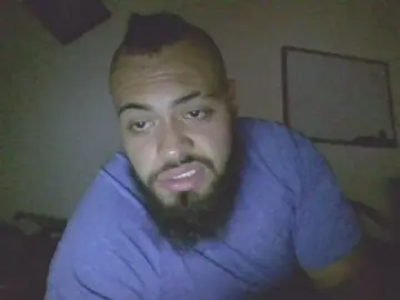 Cam4 Free Porn Cam of AngeloBigBoy