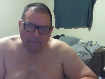 Cam4 Free Porn Cam of bullballs2