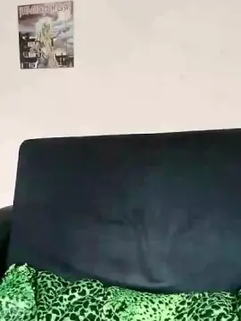 Cam4 Free Live Porn of caedumar