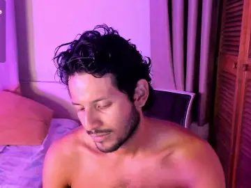 Cam4 Adult Video Chat of Nicolasrodrii