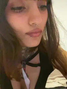 Cam4 Free Porn Cam of Nenacrazy777