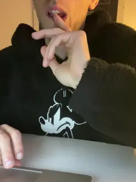 Cam4 Watch Live Sex Cams of Tom_ita1