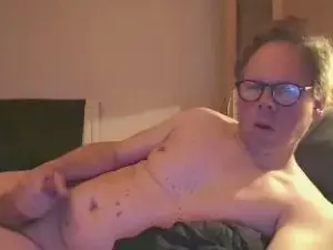 slutboyx73 from cam4