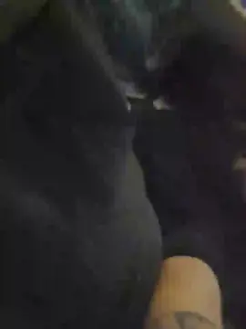 Cam4 Live Porn of Suvinito1995